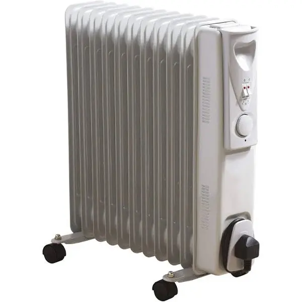 11-Fin Oil-Filled Radiator Heater – 2500W Output 1