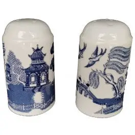 Blue Willow Ceramic Salt And Pepper Shaker Set 1