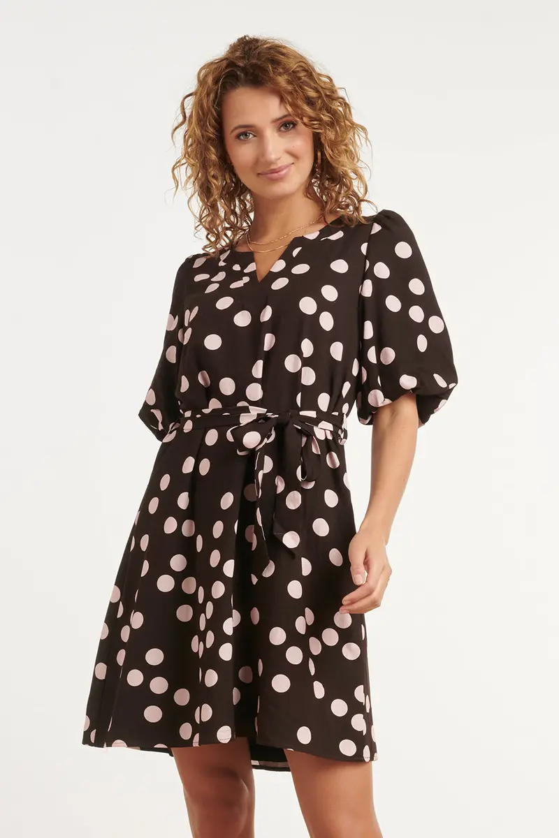 Brown Dress With Pink Dot Pattern And Waist-Cinching Belt 1