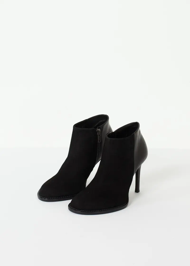 Camoscio Zip-Back Heeled Loafer 1