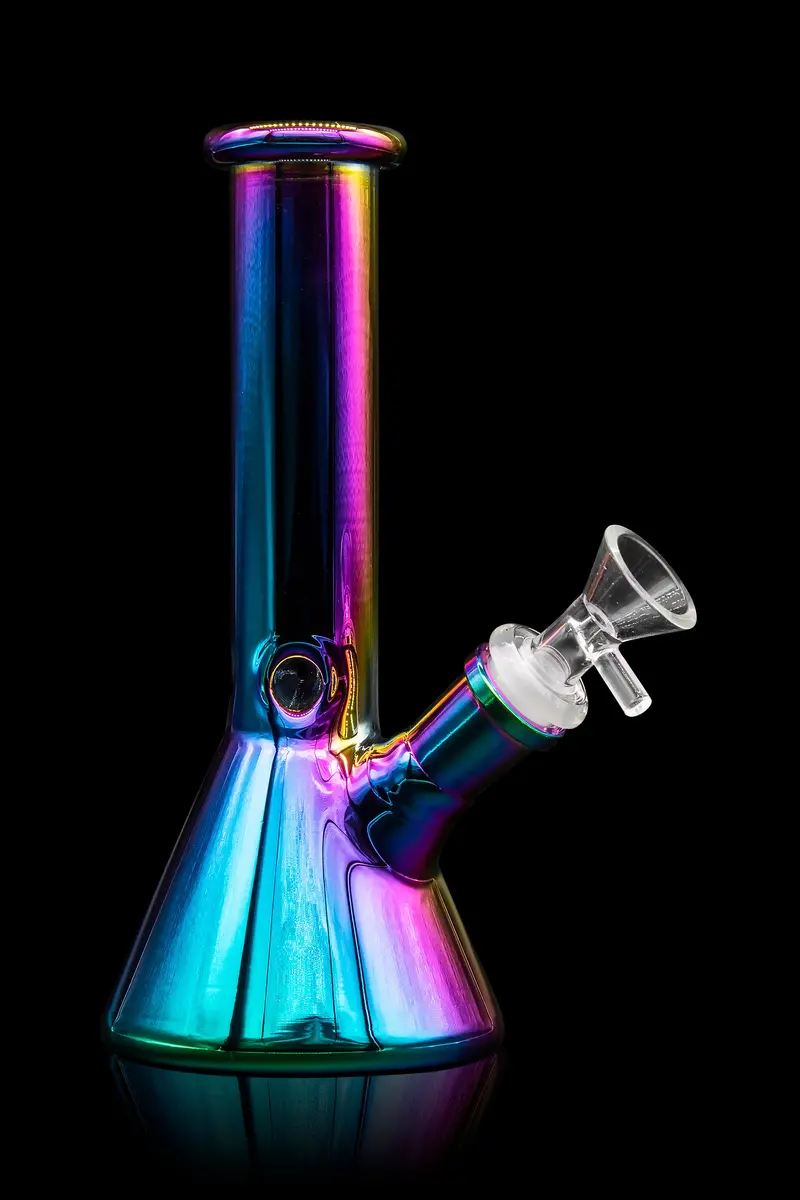 Color-Shifting Iridescent Beaker Bong 1