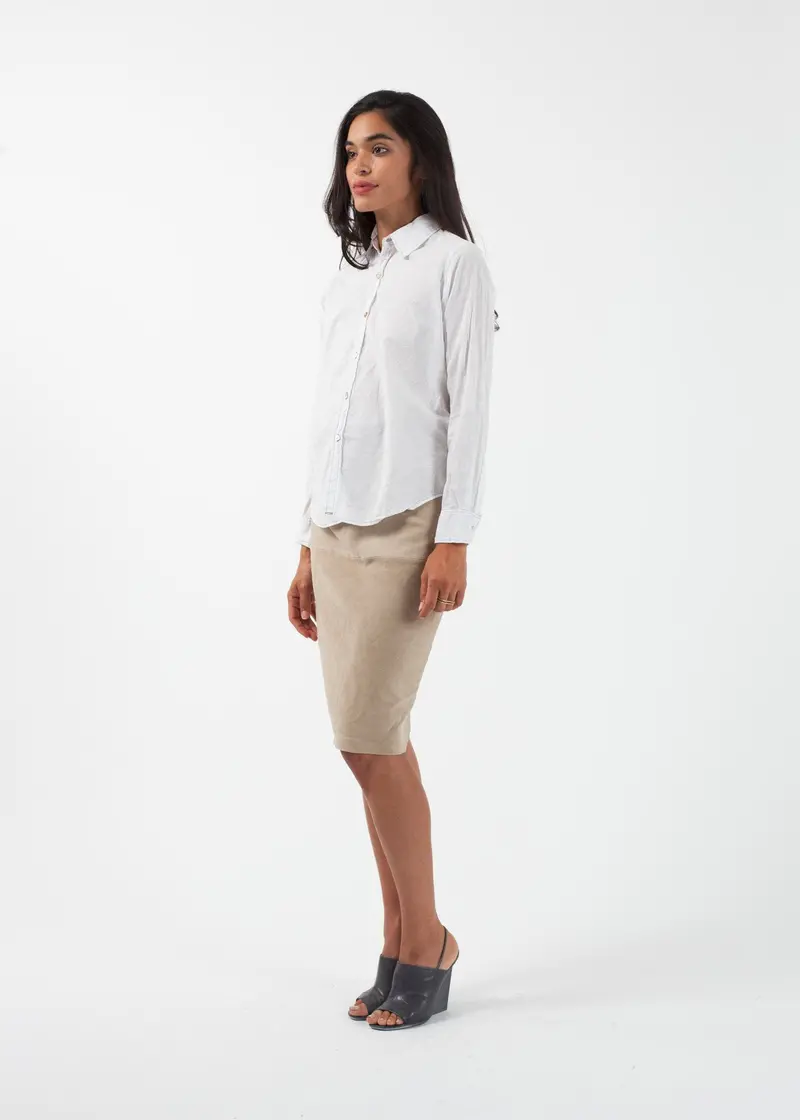 Contrast-Panel Boyfriend Shirt – Relaxed Fit With Design Accents 1