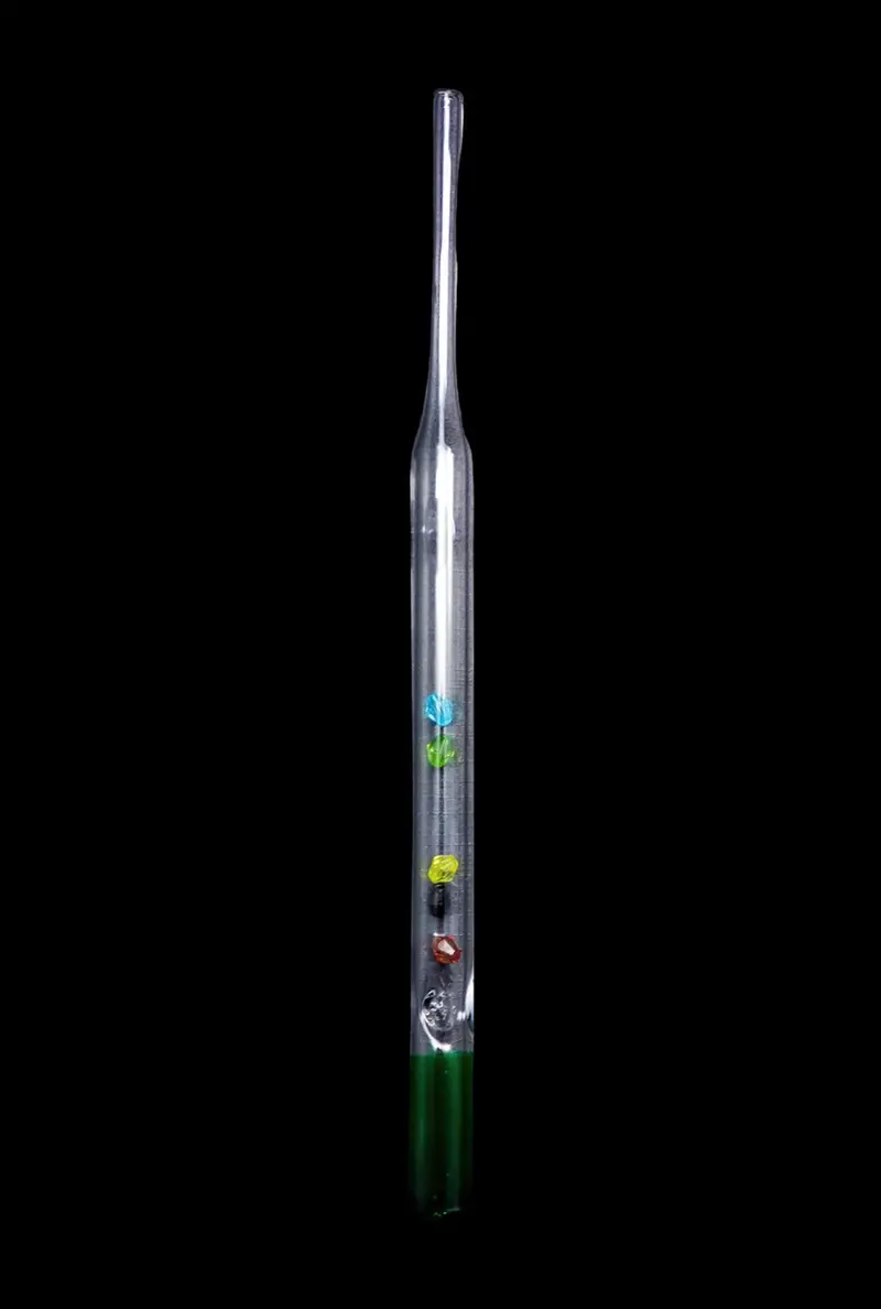 Glass Straw With Beaded Design – Smoke Cartel 1