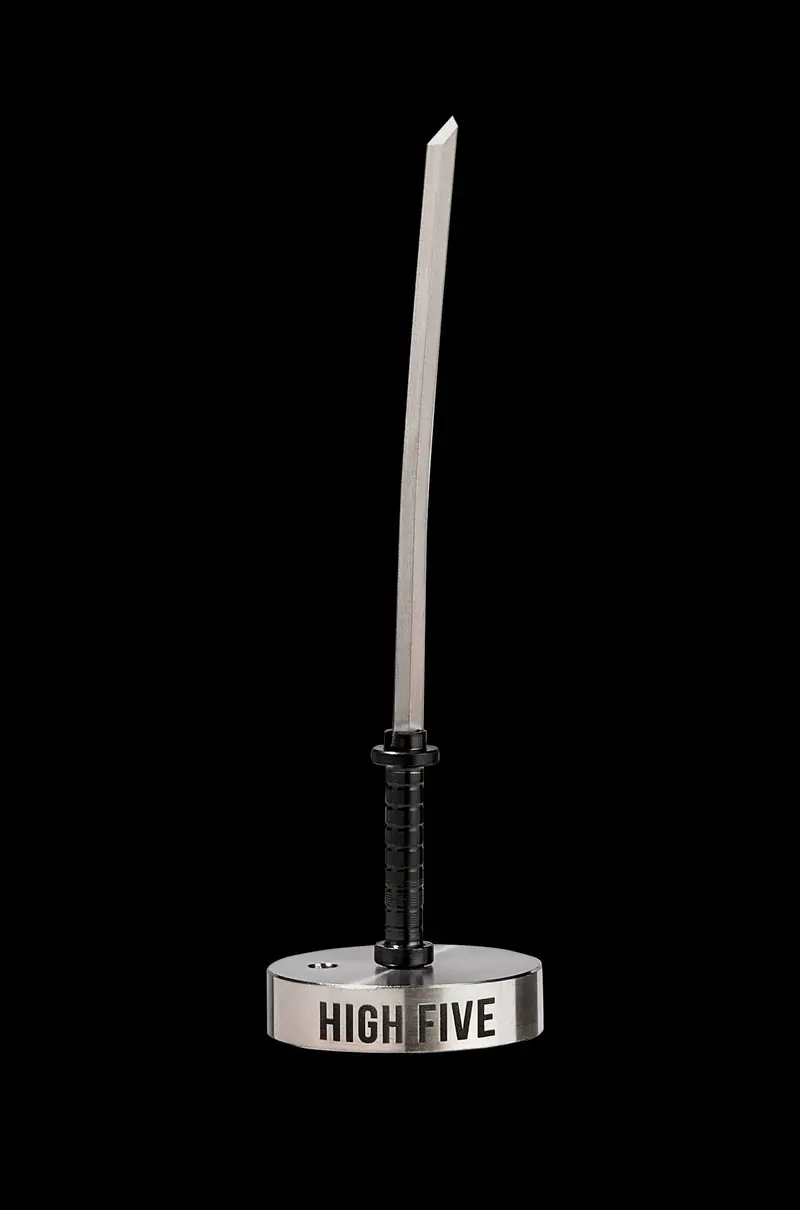High Five Silver Katana-Style Carb Cap With Precision Edge 1