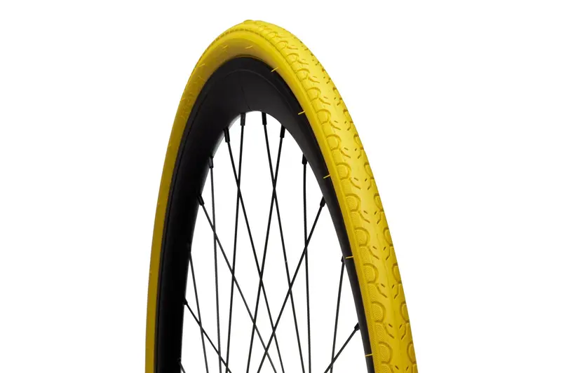Kenda Colored 28C Urban Commuter Tire – Stylish & Durable 2