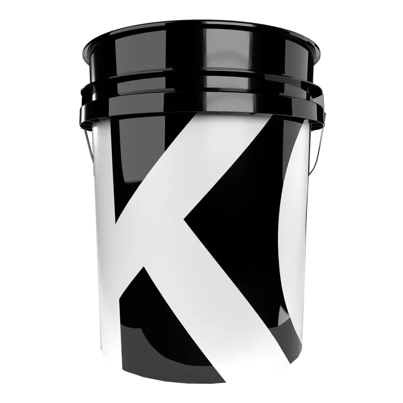 Koch-Chemie Premium Detailing Bucket With Grit Guard System 1