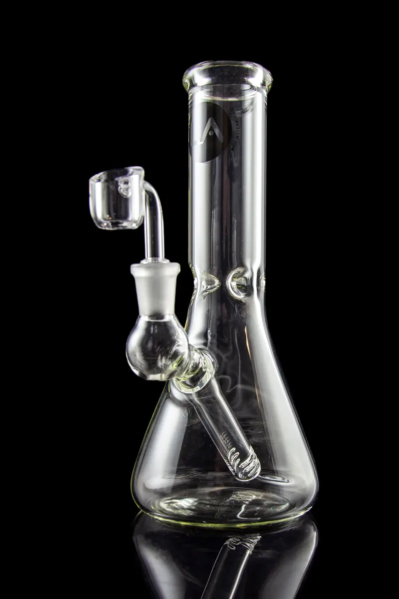 La Pipes Beaker-Style Concentrate Rig – Integrated Fixed Downstem 1