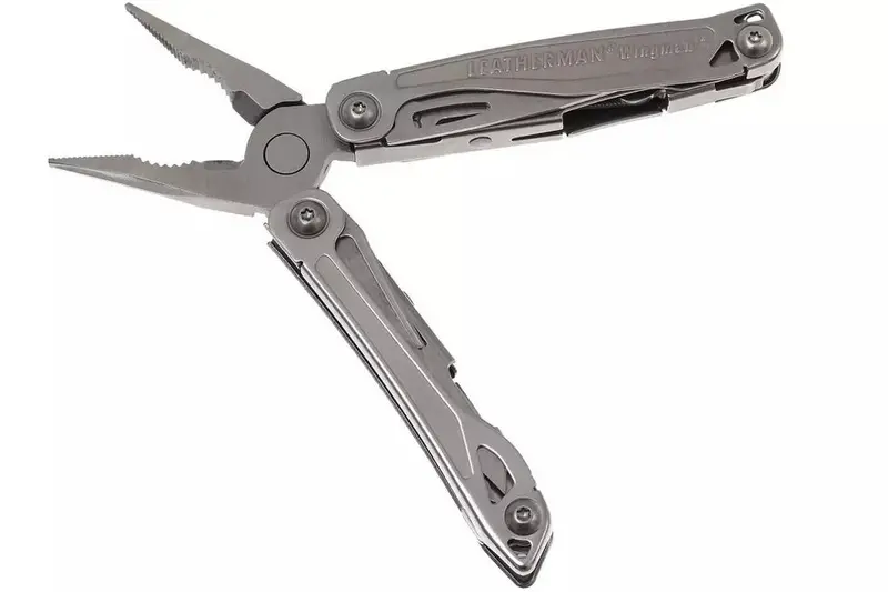 Leatherman Wingman Lightweight Everyday Carry Multi-Tool – Model 832523 1