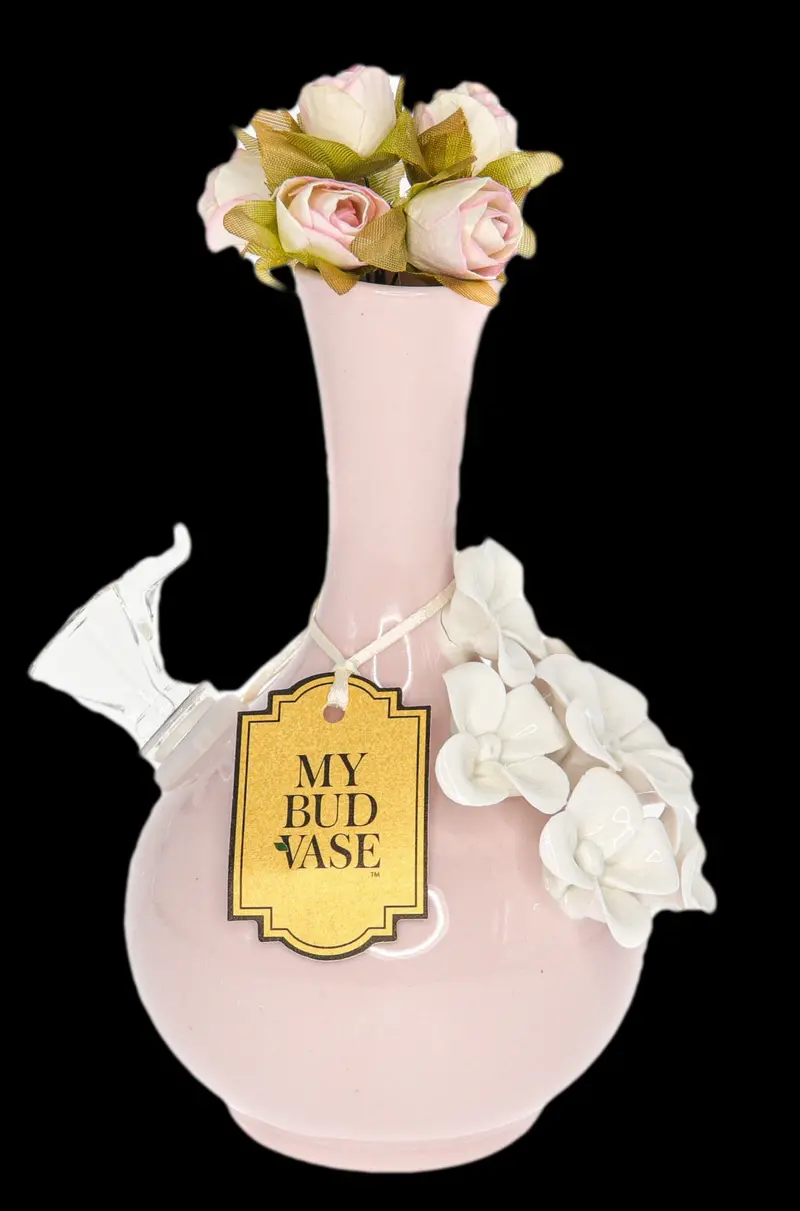 My Bud Vase Friends-Themed Ceramic Bong 3
