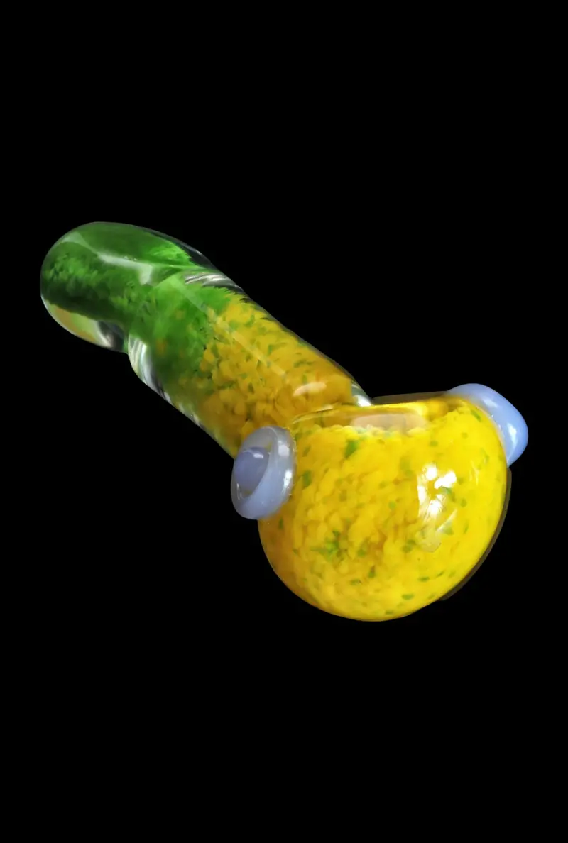Smoke Cartel Tri-Color Flat Spoon Pipe – 3.5-Inch Handcrafted Glass 1