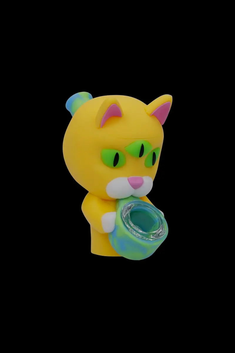 Trippy Cat Silipipe – Daily High Club Silicone Pipe 1